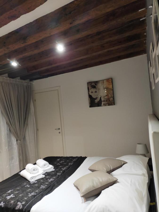 Biennale Apartment Near San Marco Venetië Buitenkant foto